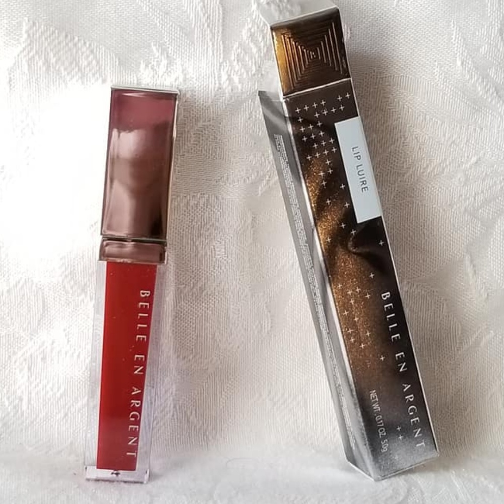 Belle En Argent Lip Gloss in I Love That Car
